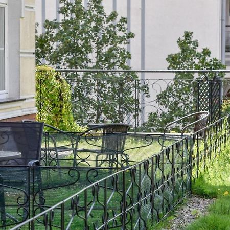 Korona Piastow - Apartamenty Na Wyspie - Parking - Taras Swinoujscie Dış mekan fotoğraf